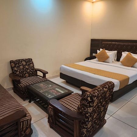 Hotel City Lite Plaza New Delhi Eksteriør billede